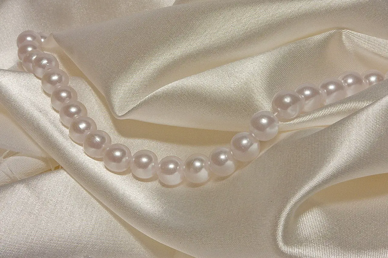 A Guide to Pearls in Jewelry