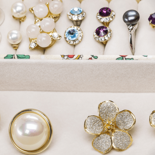 10 fantastiska smyckeförvaringsidéer som kommer att få dig att bli glad