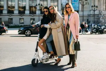 Klä dig snyggt & rätt när du åker elsparkcyklar – Här är våra bästa tips