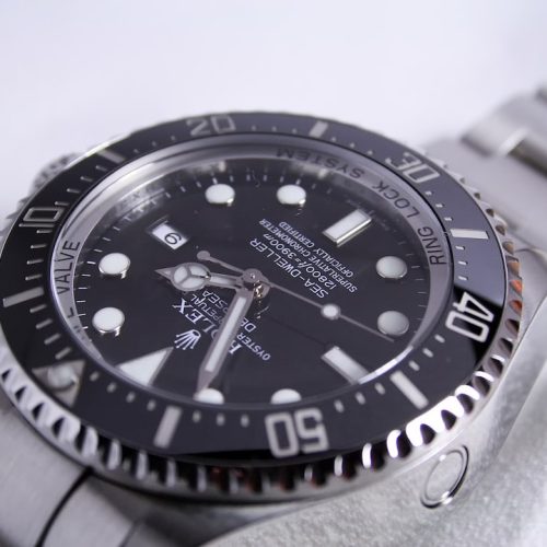 Mastering the Art of Removing a Rolex Bracelet: A Step-by-Step Guide